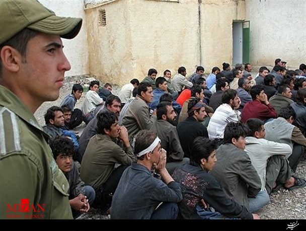 دستگیری 21 تبعه غیر مجاز در کنگان/ این افراد از کشور اخراج می شوند