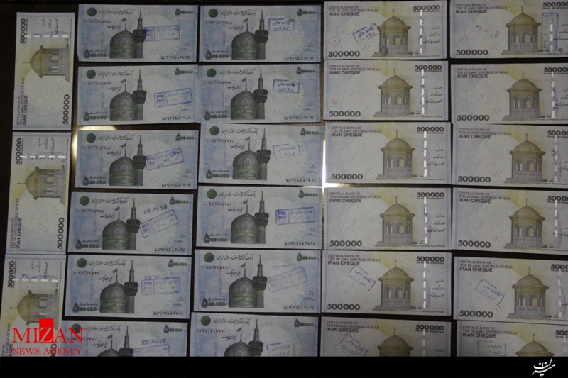جاعل چک پول در کرمان دستگیر شد