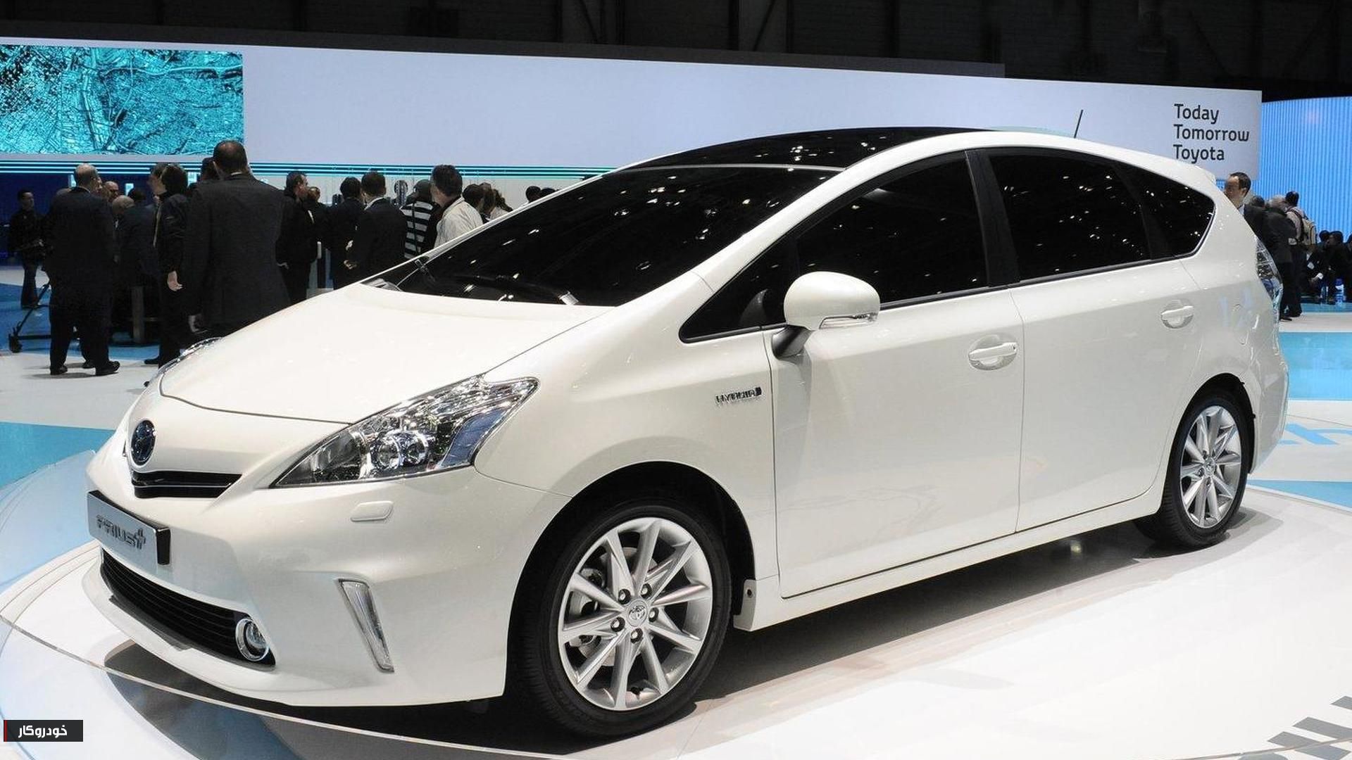 تصاویر جاسوسی از نسل جدید Toyota Prius + مشخصات فنی