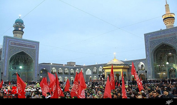 آیین بدرقه خادمان و زائران اربعین حسینی (ع) آیین بدرقه خادمان و زائران اربعین حسینی (ع)