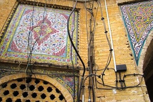 سایه حادثه بر بازار وکیل شیراز/ کفش تبریز لنگ لنگان می‌رود/ خشک‌ترین استان کشور میزبان ۵۰۰۰ پرنده مهاجر