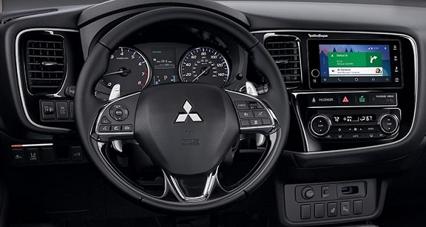 همه چیز درباره Mitsubishi Outlander 5 + تصاویر