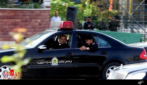 تیبا فراری به داخل مغازه رفت!