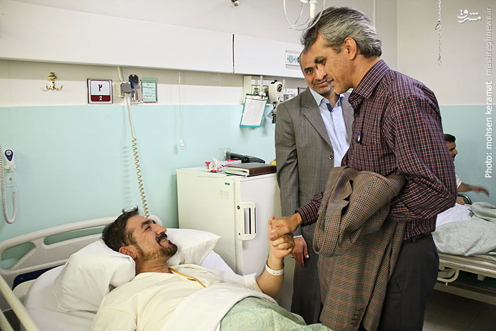 مجری معروف و خوش صدا بستری شد + تصاویر مجری معروف و خوش صدا بستری شد + تصاویر