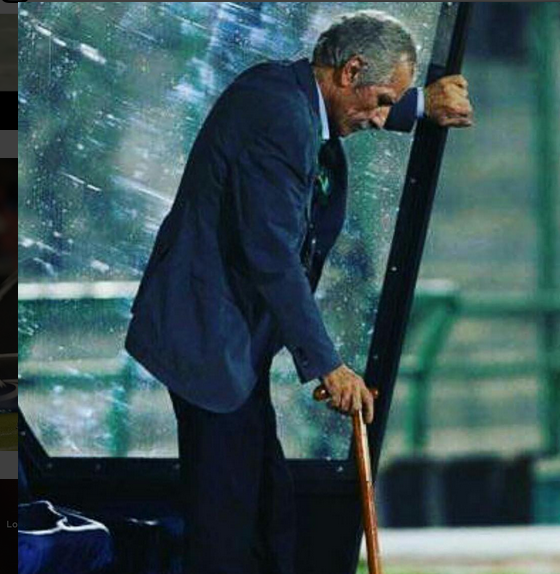 یکی از ماندگارترین عکسهای تاریخ فوتبال ایران یکی از ماندگارترین عکسهای تاریخ فوتبال ایران