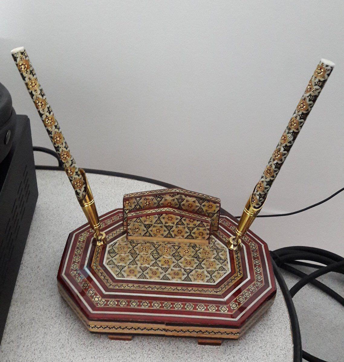 بانک فقط پاوربانک!/ توجیهی برای خرید ماشینهای شاسی بلند چینی/ هنرمندانی که دابسمش میسازند بانک فقط پاوربانک!/ توجیهی برای خرید ماشینهای شاسی بلند چینی/ هنرمندانی که دابسمش میسازند