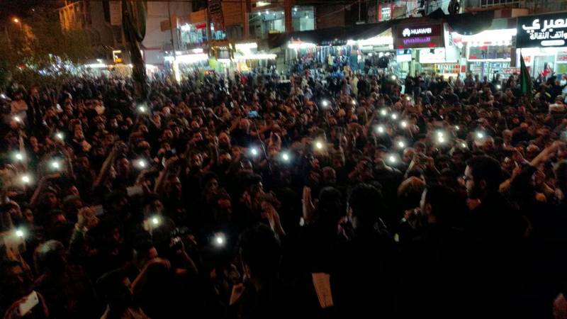 گروهی که برای زائران اربعین سرود می خوانند +عکس گروهی که برای زائران اربعین سرود می خوانند +عکس