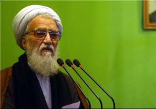 برخی می خواهند مسلمانی شیعه را هم زیر سوال ببرند