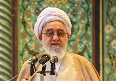 پشتوانه عادل و احکام سازنده سبب اجرای روح قرآن در جامعه می‌شود