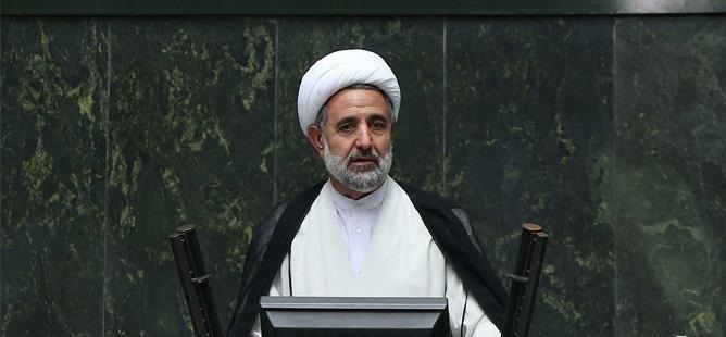 آمریکاییها اگر سپاه پاسداران را به عنوان یک جریان تروریستی بدانند با پنجه آهنین سپاه مواجه میشوند/ قانون مقابله با اقدامات تروریستی آمریکا اصلاح نمیشود آمریکاییها اگر سپاه پاسداران را به عنوان یک جریان تروریستی بدانند با پنجه آهنین سپاه مواجه میشوند/ قانون مقابله با اقدامات تروریستی آمریکا اصلاح نمیشود