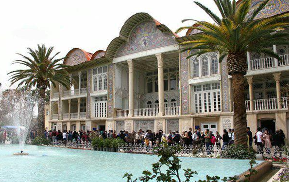 باغ ارم شیرازهمچنان بهشت گردشگران است