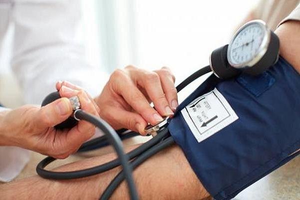 کنترل فشارخون بالا با رژیم غذایی کم سدیم