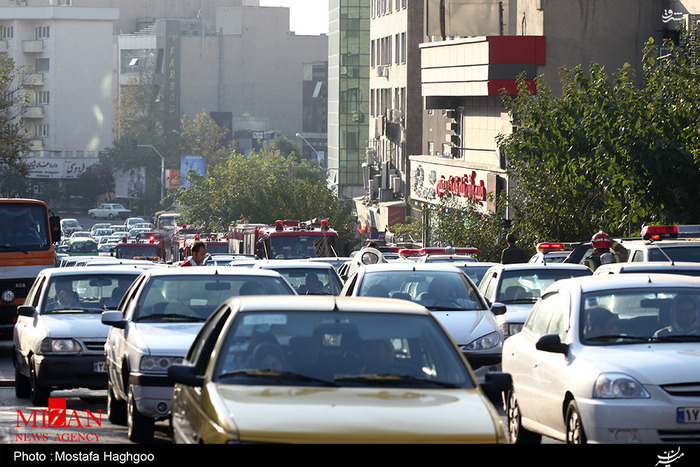 آتش سوزی گسترده در ساختمان وزارت کشور +عکس
