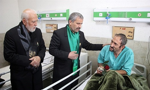 حضور امامخامنهای در مناطق زلزلهزده غرب کشور/ همزمان با هفته وقف؛ عیادت خادمان آستان قدس رضوی از بیماران در یزد/ کرمان میزبان ۵۰ هزار گردشگر خارجی حضور امامخامنهای در مناطق زلزلهزده غرب کشور/ همزمان با هفته وقف؛ عیادت خادمان آستان قدس رضوی از بیماران در یزد/ کرمان میزبان ۵۰ هزار گردشگر خارجی