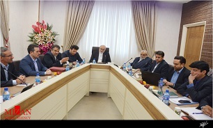 سعی کنید مانع از لغزش مدیران شوید / باید فضایی ایجاد کنیم که کسی به خودش اجازه ندهد حتی فکر‌ فساد کند