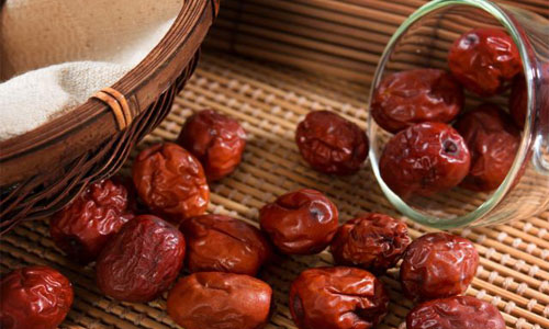 عناب چه خواصی دارد؟ عناب چه خواصی دارد؟