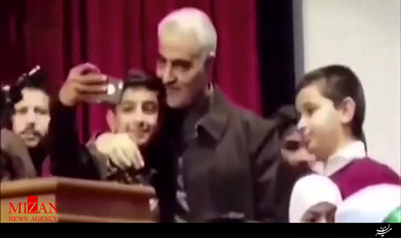 تشکر فرزندان مدافعان حرم از سرلشکر قاسم سلیمانی تشکر فرزندان مدافعان حرم از سرلشکر قاسم سلیمانی + فیلم