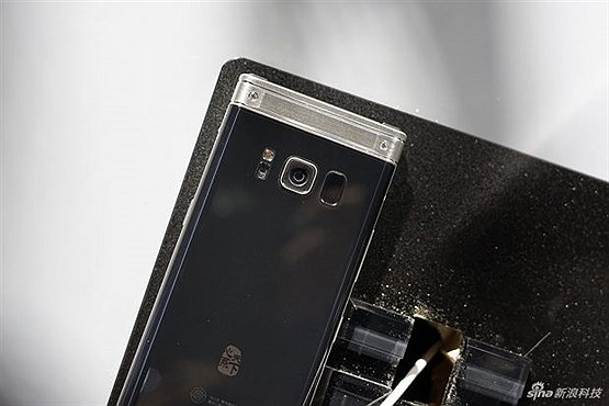 همه چیز درباره W2018جدیدترین و خارق العاده ترین گوشی Samsung +تصاویر همه چیز درباره W2018جدیدترین و خارق العاده ترین گوشی Samsung +تصاویر