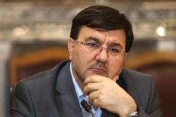 ماجراي چشمك‌زدن بهروز نعمتی به  ظريف