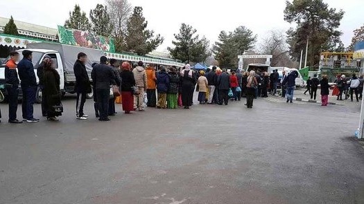 «بیت کوین» نخرید/ روستاهایی که کارت قرمز گرفتند/ چتر آلودگی هوا بر سر تبریز «بیت کوین» نخرید/ روستاهایی که کارت قرمز گرفتند/ چتر آلودگی هوا بر سر تبریز