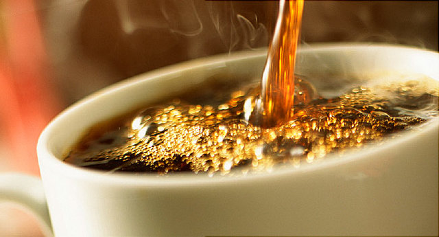 چای داغ به رفع بیماری چشمی کمک می‌کند