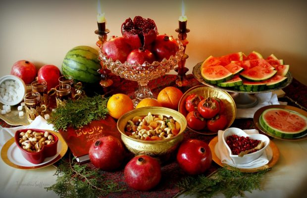 ایجاد رسم و رسوم جدید در برگزاری مراسم شب یلدا/ یک ساعت کافه نشینی چقدر هزینه بر است؟
