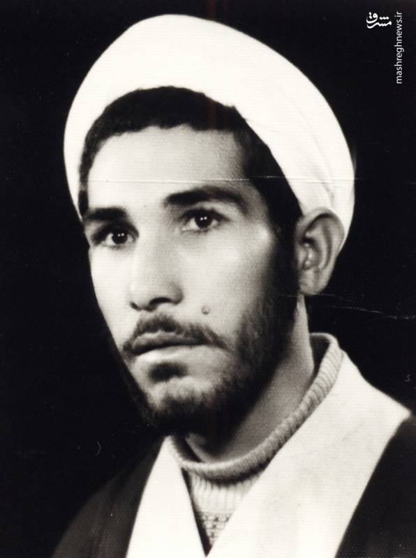 سروده دخترِ طلبهای که در شلمچه شهید شد+ عکس سروده دخترِ طلبهای که در شلمچه شهید شد+ عکس