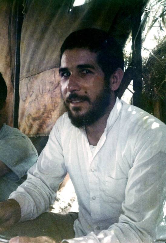 سروده دخترِ طلبهای که در شلمچه شهید شد+ عکس سروده دخترِ طلبهای که در شلمچه شهید شد+ عکس