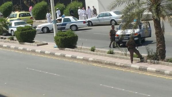 از عربستان چه خبر؟/حمله مسلحانه به بانک شهر جیزان عربستان+عکس از عربستان چه خبر؟/حمله مسلحانه به بانک شهر جیزان عربستان+عکس