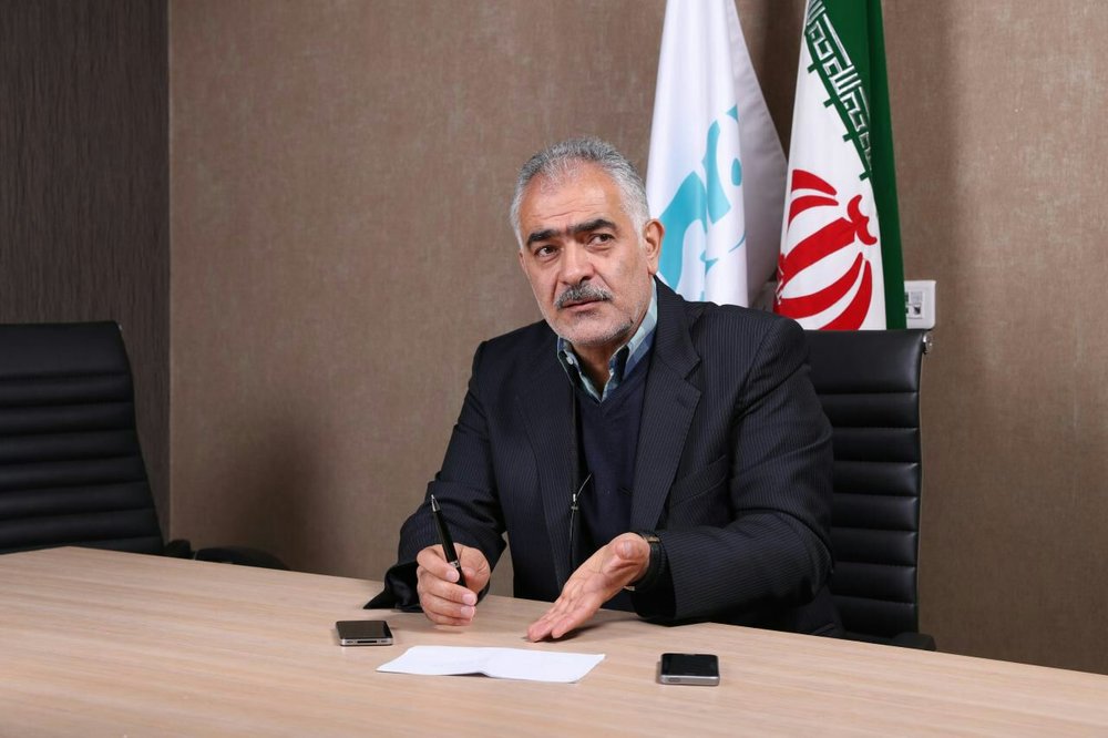 نمی‌گذاریم نفت تهران منحل شود/ طبق قانون بازیکنان نمی‌توانند یکطرفه فسخ کنند/ تکلیف مالکیت و ساختار باشگاه تا قبل بازی پرسپولیس مشخص می‌شود