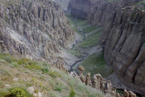 افسانه دره اسرارآمیز در دامنه سبلان+عکس افسانه دره اسرارآمیز در دامنه سبلان+عکس