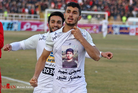 پیروزی مهم پرسپولیس در مشهد/ اختلاف شاگردان برانکو با تیم دوم جدول 11 امتیاز شد