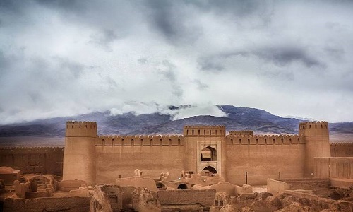 عیدی امسال کارگران چقدر است؟/ جعبه سیاه نفتکش حادثه دیده ایرانی کشف شد/ دانش‌آموزی که در راه مدرسه یخ زد!
