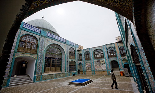 مقدمات حج ۹۷ فراهم شده است/ تصویر هوایی جدید از نفتکش ایرانی/ گنجینه کاشی‌های رنگارنگ ایران در محاصره آب