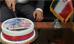 از زن‌بارگی با همسران دوستان تا خیانت پسرش به آمریکا/نامه‌های عاجزانه دانشجویان زیر برگه امتحان/حواشی جشن تولد شهردار