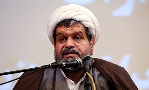 سیاه‌نمایی در تحلیل‌ها موجب انحراف افکار عمومی می‌شود