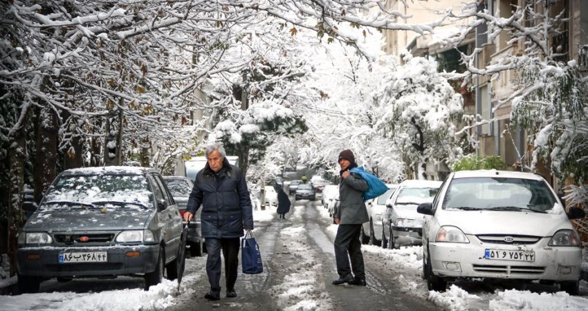 تهران امشب یخ میزند/میزان افزایش حقوق کارمندان در سال ۹۷/مهلت ثبت نام کنکور تمدید شد تهران امشب یخ میزند/میزان افزایش حقوق کارمندان در سال ۹۷/مهلت ثبت نام کنکور تمدید شد