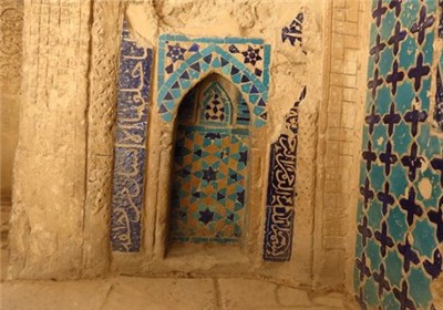 معرفی آرامگاه پیربکران