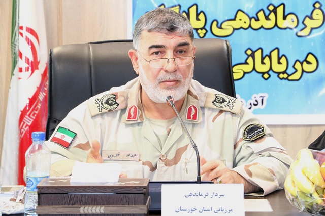 توقیف شناور حامل محموله بزرگ لوازم آرايشي در آبادان