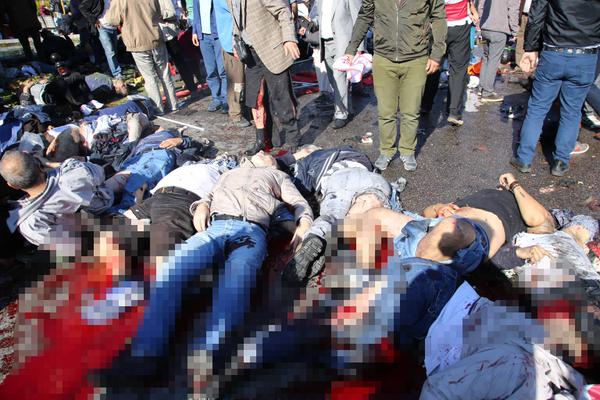 وقوع 2 انفجار شدید در ایستگاه قطار شهری آنکارا/چندین نفر کشته و زخمی شدند+عکس وقوع 2 انفجار شدید در ایستگاه قطار شهری آنکارا/چندین نفر کشته و زخمی شدند+عکس
