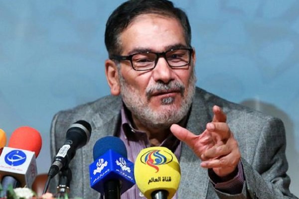 هیأت حاکمه آمریکا در جهت ویران کردن نظام توافقات جهانی و نابودی بشریت حرکت می‌کند