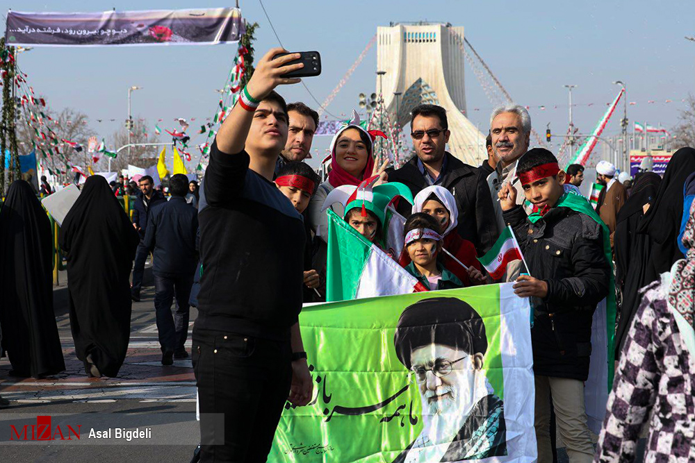 حال و هوای متفاوت امروز تهران+تصاویر حال و هوای متفاوت امروز تهران+تصاویر