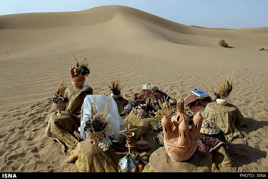 مراسم عقد زوج یزدی در کویر +تصاویر