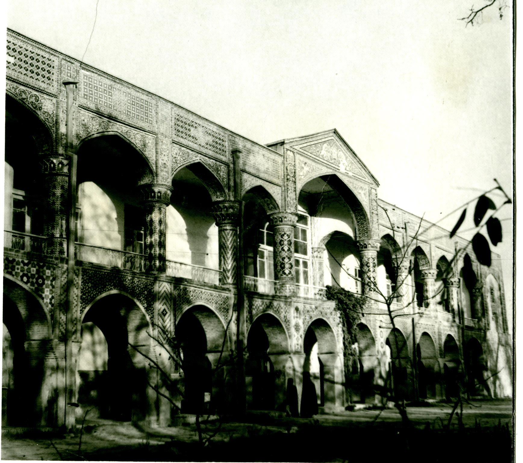 معرفی عمارت مفخم در خراسان شمالی معرفی عمارت مفخم در خراسان شمالی