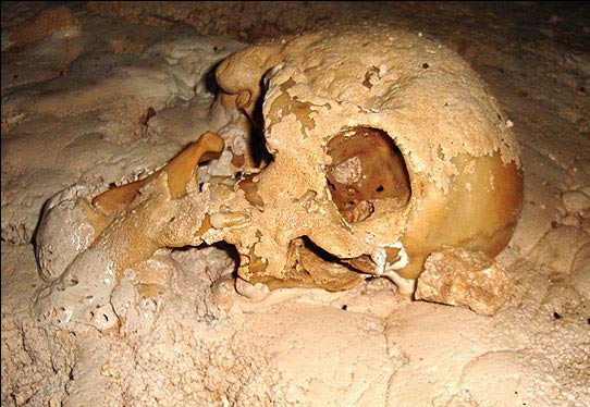 غار سُم دومین غار خطرناک ایران را بشناسید+ تصاویر غار سُم دومین غار خطرناک ایران را بشناسید+ تصاویر
