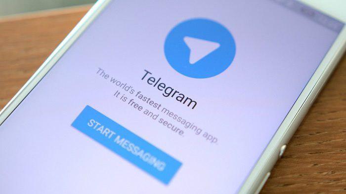 شکار ماهی 7 کیلویی در ریجاب/ هند گردی روحانی/ نشانه های کمبود ویتامین شکار ماهی 7 کیلویی در ریجاب/ هند گردی روحانی/ نشانه های کمبود ویتامین