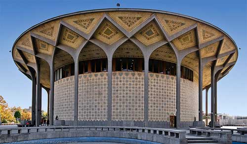 همه آنچه که باید درباره هواپیمای سقوط کرده بدانیم/بهره‌برداری کامل از صحن حضرت زهرا (س) در تیر۹۷/تشدید بارش‌ها در غرب کشور