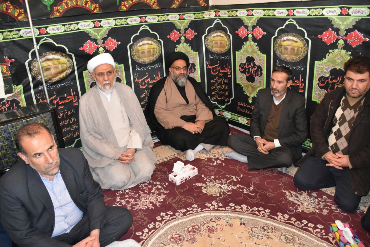 بازدید هیات قضایی از کمپ‌ مستقر در دامنه کوه دنا / دیدار رئیس کل دادگستری استان کهگیلویه و بویراحمد با خانواده جانباختگان سانحه هواپیمایی تهران- یاسوج