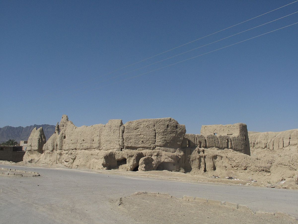 معرفی قلعه دزک (بلقیس) در استان سیستان و بلوچستان معرفی قلعه دزک (بلقیس) در استان سیستان و بلوچستان