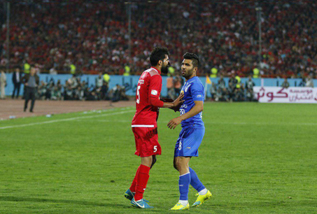 پیروزی در دربی طعم قهرمانی را دو چندان می‌کند/هافبک‌های پرسپولیس برنده نبرد میانه زمین هستند/شاید استقلال با تیم نیم‌فصل اولش فرق کرده اما فلسفه ما برای پیروزی همان است